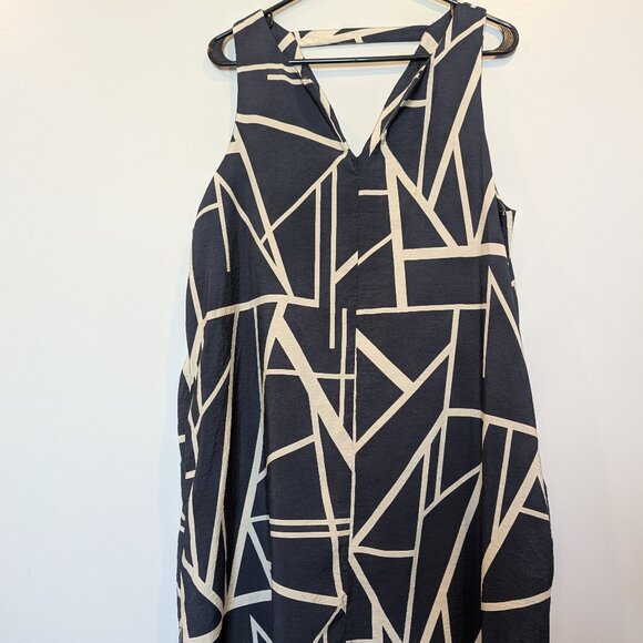 Banana Republic Factory Trapeze Mini Dress – Geo Print Black Beige, Size XL - Picture 1 of 3